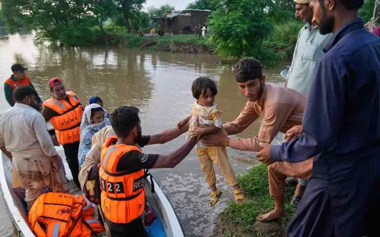 Punjab Blows Up Dam Barrier to Divert Rising Floodwaters